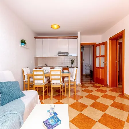 Luxurious Apartment In Kvarner By Sea, Cleaning Included Appartamento *
